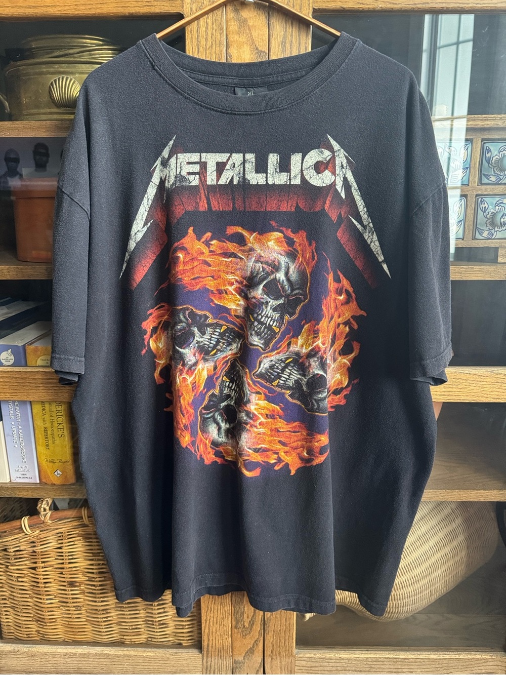 Vtg Metallica Flaming Skulls Mens TShirt